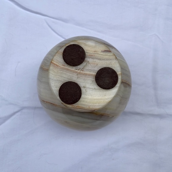 Vintage Onyx Petite Marbled Vase - Picture 3 of 5